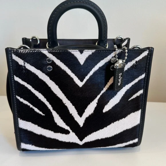 バッグ Coach Zebra Animal Unborn Carf Hand Bag バッグ Coach Zebra Animal Unborn Carf Hand Bag Authentic